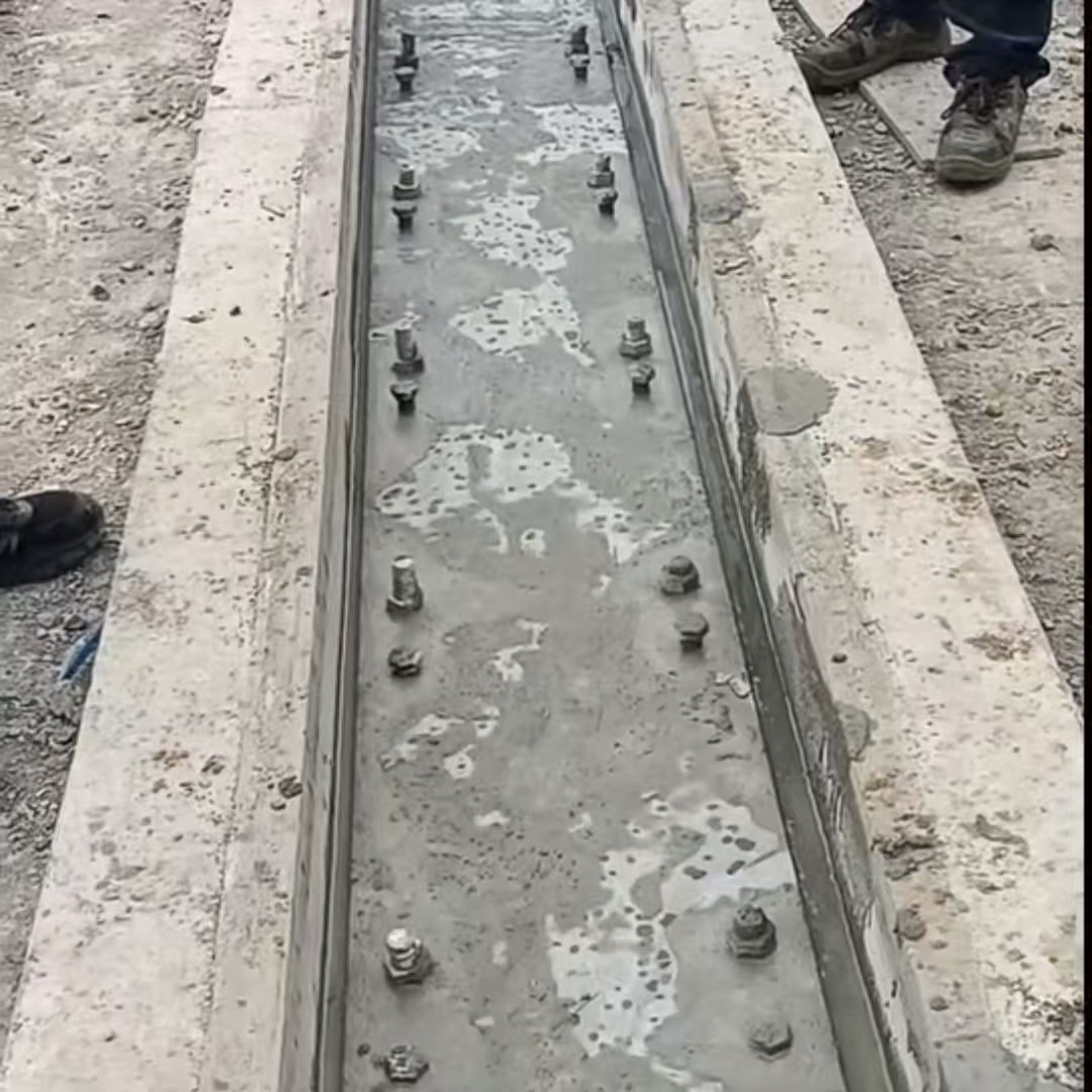 云梦环氧树脂轨道胶泥是什么？用在哪里？